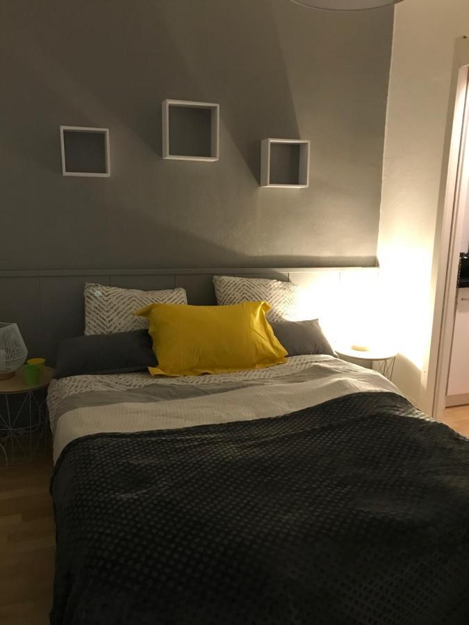 La Maison De Sloan Gueret Bagian luar foto